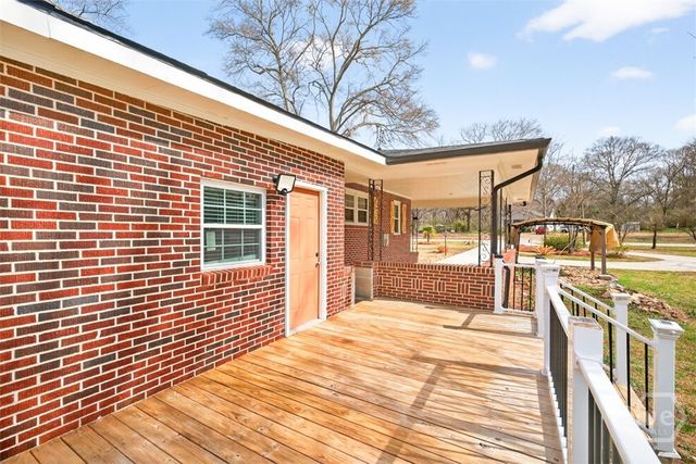 1180 Robert Hardeman Road, Winterville, GA 30683