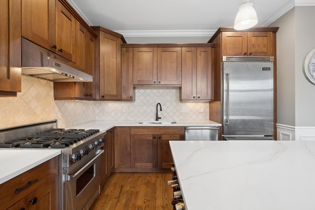 1130 W Diversey Parkway 4W, Chicago, IL 60614