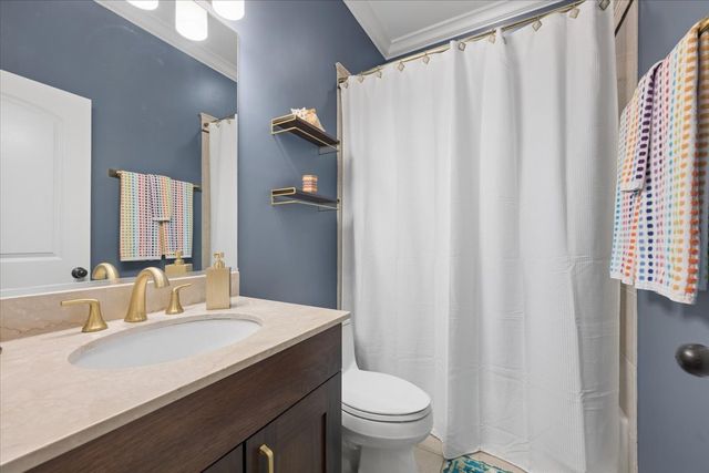 1130 W Diversey Parkway 4W, Chicago, IL 60614