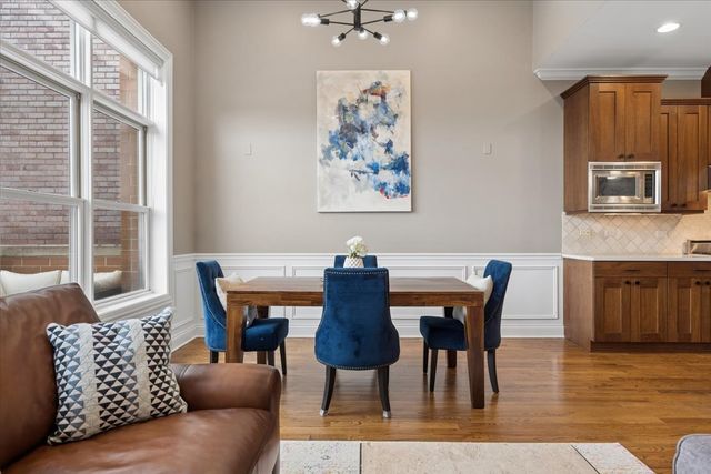 1130 W Diversey Parkway 4W, Chicago, IL 60614