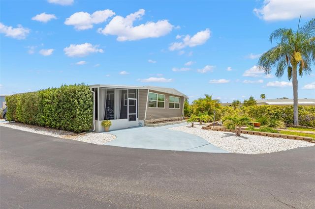 7165 MOUNT GEORGETOWN DRIVE NE 571, St Petersburg, FL 33702