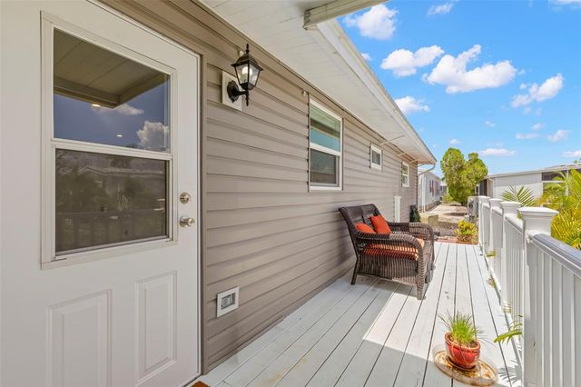 7165 MOUNT GEORGETOWN DRIVE NE 571, St Petersburg, FL 33702