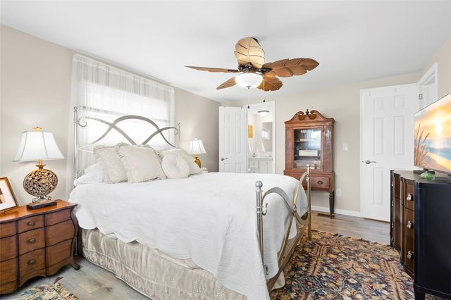 7165 MOUNT GEORGETOWN DRIVE NE 571, St Petersburg, FL 33702