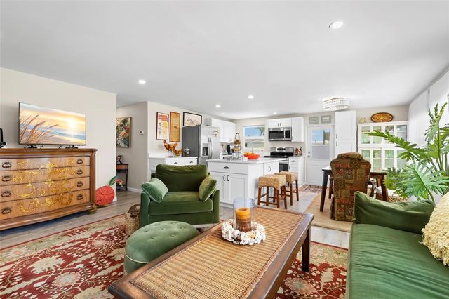 7165 MOUNT GEORGETOWN DRIVE NE 571, St Petersburg, FL 33702