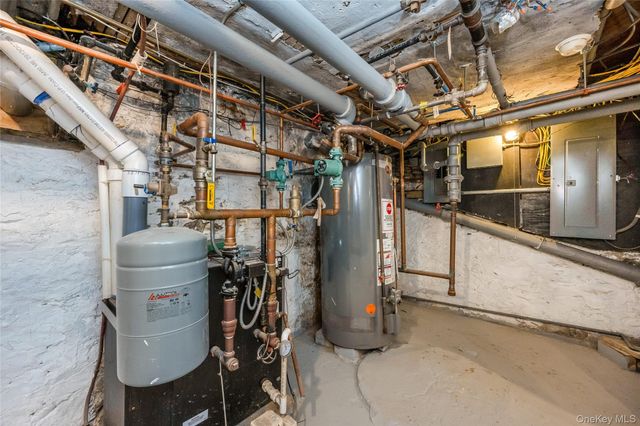 41 French Ridge, New Rochelle, NY 10801