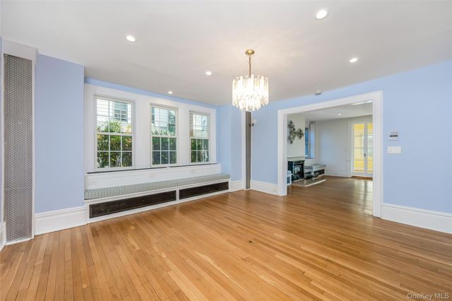 41 French Ridge, New Rochelle, NY 10801