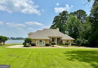 2743 Edgewater Court, Jonesboro, GA 30236