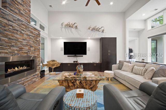 8 Sylvan Ct, Bluffton, SC 29910