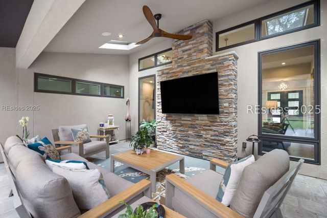 8 Sylvan Ct, Bluffton, SC 29910