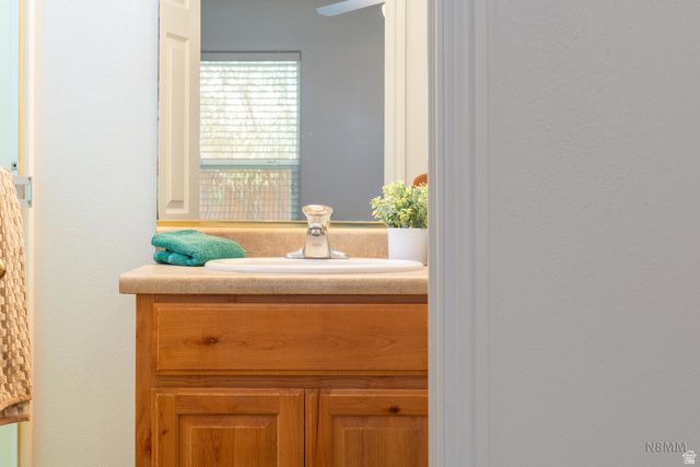 53 E CYNDI LN, La Verkin, UT 84745