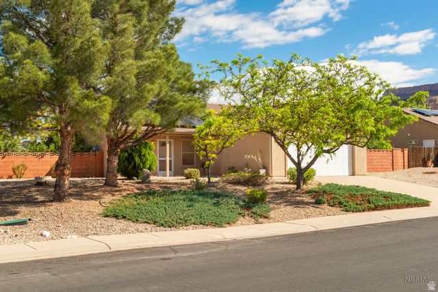 53 E CYNDI LN, La Verkin, UT 84745