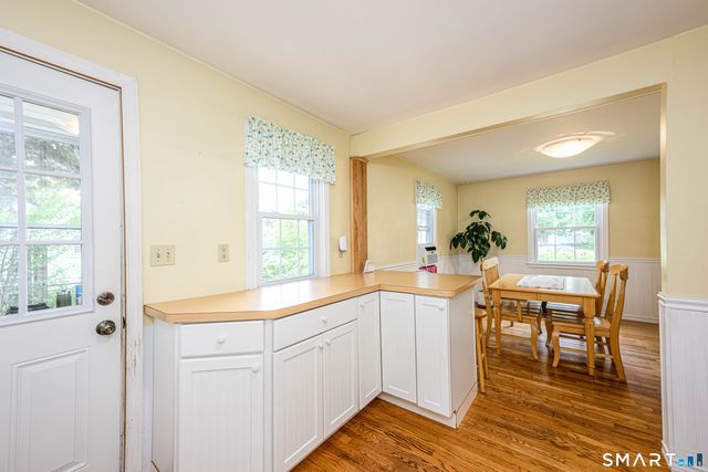 50 Albert Road, Hamden, CT 06514