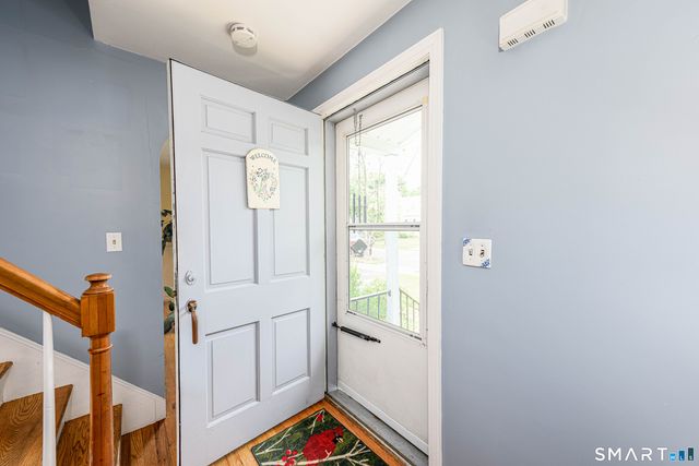 50 Albert Road, Hamden, CT 06514
