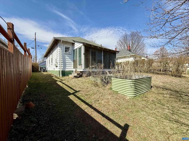 1404 EARLY ST, Charlottesville, VA 22902