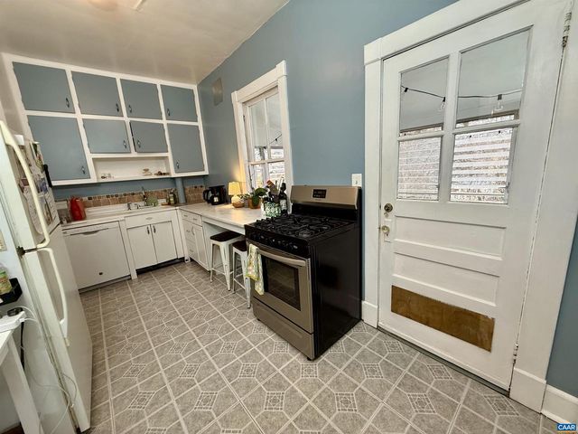 1404 EARLY ST, Charlottesville, VA 22902