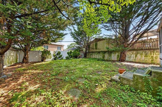 151-57 28th Avenue, Flushing, NY 11354