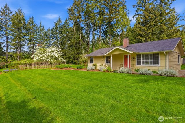 252 & 250 NW Sigurd Hanson Road, Poulsbo, WA 98370