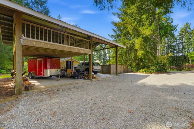 252 & 250 NW Sigurd Hanson Road, Poulsbo, WA 98370