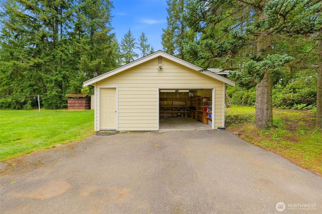 252 & 250 NW Sigurd Hanson Road, Poulsbo, WA 98370