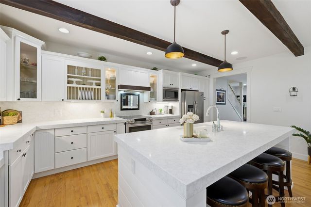 252 & 250 NW Sigurd Hanson Road, Poulsbo, WA 98370