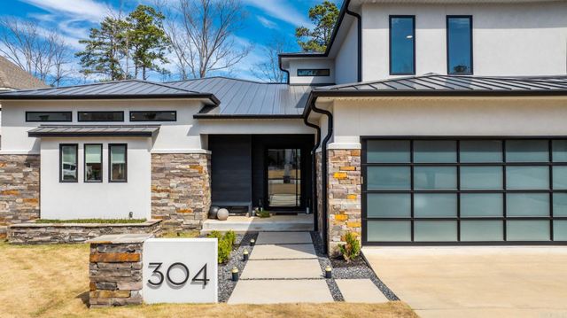304 Ensbury Drive, Little Rock, AR 72223