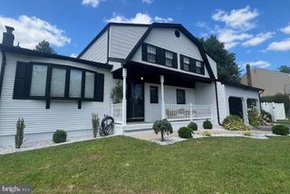 31 WOLFPACK RD, Hamilton, NJ 08619