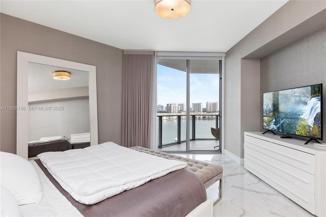 17301 Biscayne Boulevard 908, North Miami Beach, FL 33160