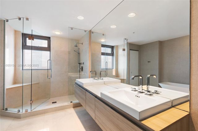 17301 Biscayne Boulevard 908, North Miami Beach, FL 33160