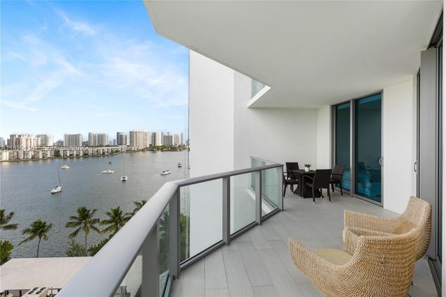 17301 Biscayne Boulevard 908, North Miami Beach, FL 33160