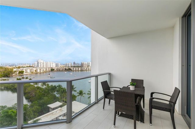 17301 Biscayne Boulevard 908, North Miami Beach, FL 33160