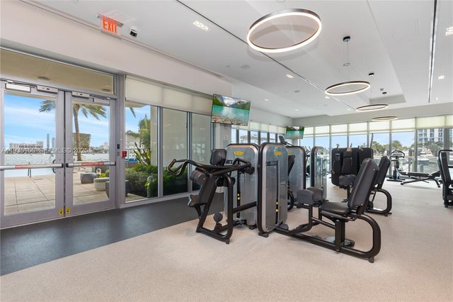 17301 Biscayne Boulevard 908, North Miami Beach, FL 33160