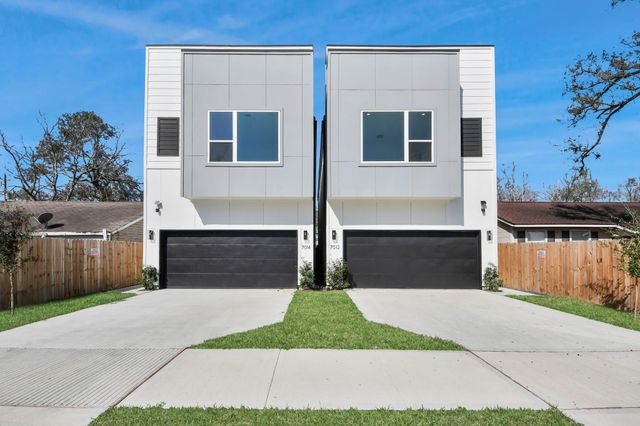 7012 Saint Augustine Street, Houston, TX 77021