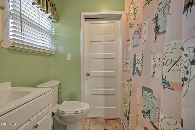 818 Birch Street, Kingsport, TN 37664