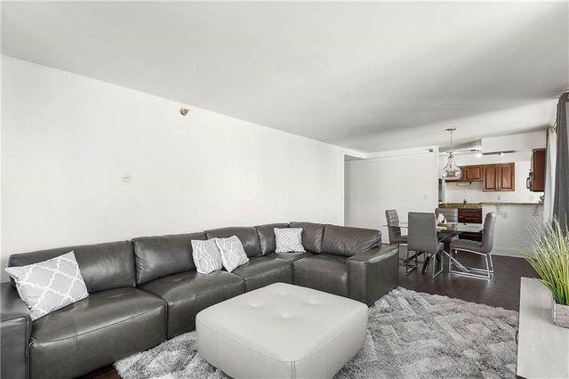 2479 Peachtree Road NE 1716, Atlanta, GA 30305