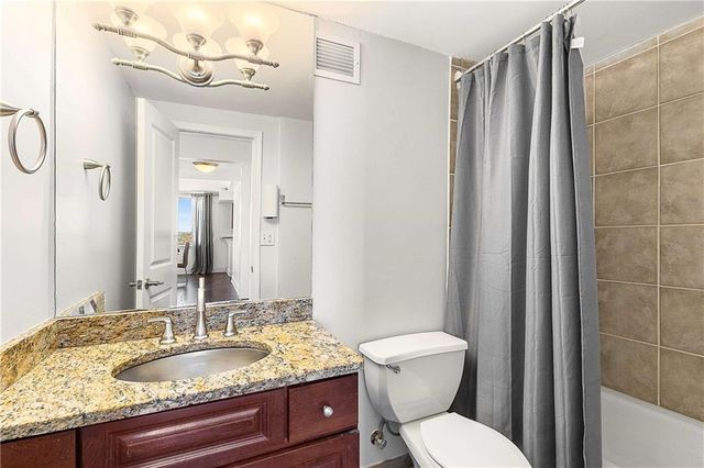 2479 Peachtree Road NE 1716, Atlanta, GA 30305