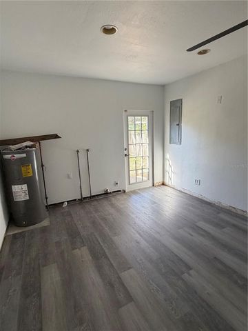 7200 51ST TERRACE N, St Petersburg, FL 33709