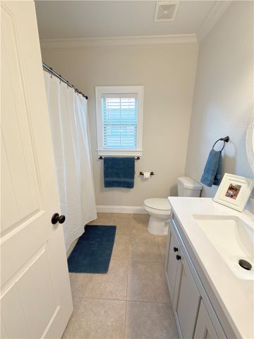 4601 W Pat Lee Parkway, Rogers, AR 72758