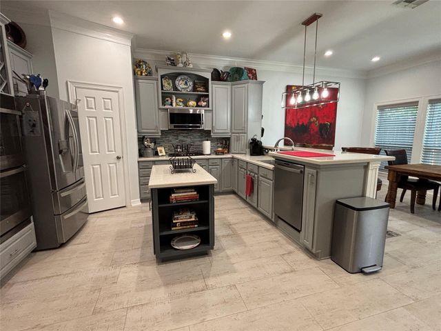 1407 Waterside Drive, League City, TX 77573