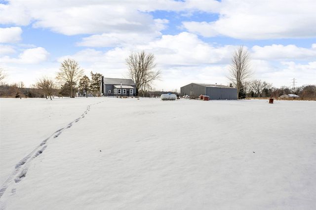 6770 Cement City Road, Brooklyn, MI 49230