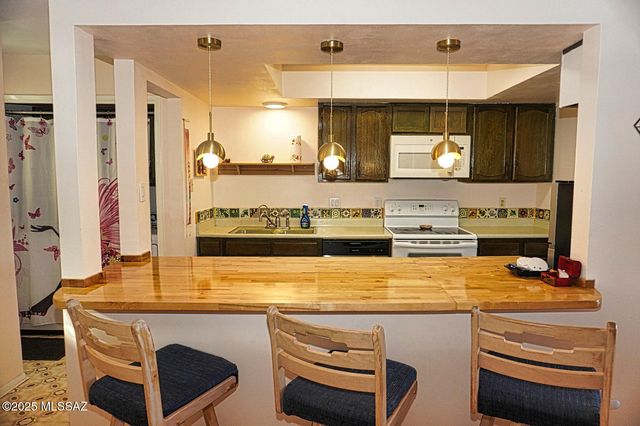 229 N Tracy Road, Pearce, AZ 85625