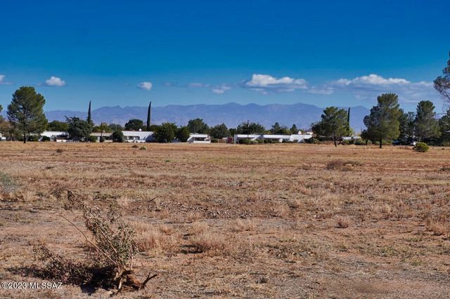 229 N Tracy Road, Pearce, AZ 85625