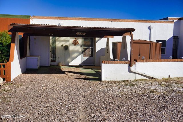 229 N Tracy Road, Pearce, AZ 85625