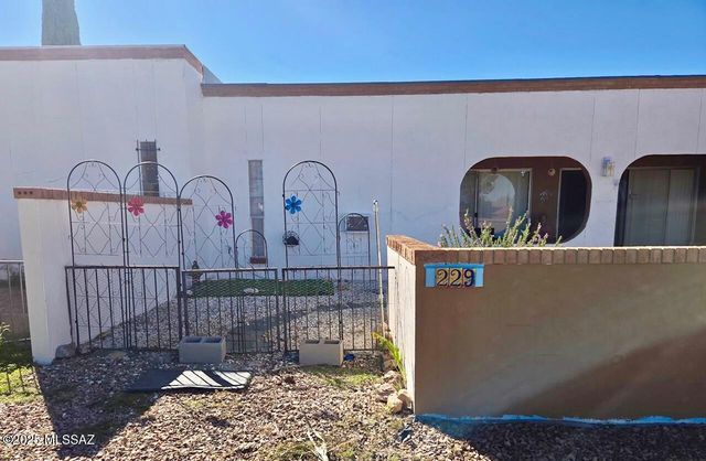 229 N Tracy Road, Pearce, AZ 85625