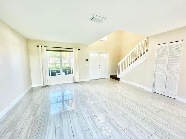 10779 Buttonwood Lake Drive, Boca Raton, FL 33498