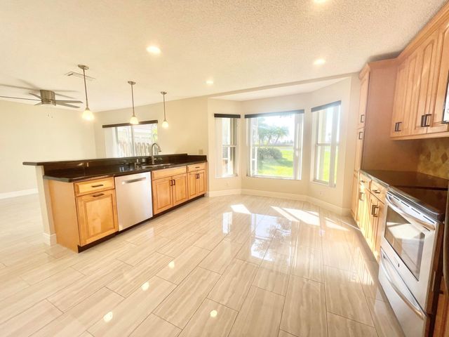 10779 Buttonwood Lake Drive, Boca Raton, FL 33498