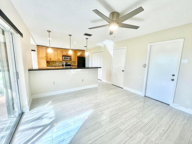 10779 Buttonwood Lake Drive, Boca Raton, FL 33498