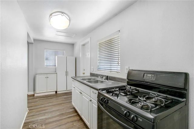 460 S Berkeley Avenue, San Bernardino, CA 92410