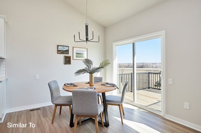 7015 Lincoln Circle, Johnston, IA 50131