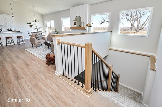 7015 Lincoln Circle, Johnston, IA 50131