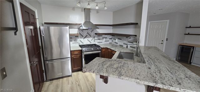 1452 Buckingham Gate Boulevard D, Cuyahoga Falls, OH 44221